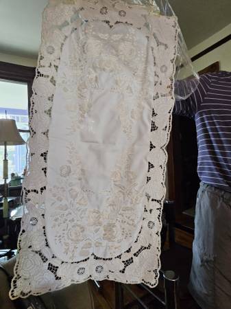Beige Table Runner 1