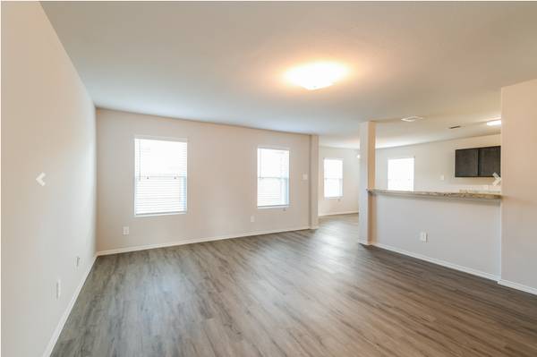$1,975 / 3br - 1687ft2 - Ennis rental homes - 1 Month Free (Ennis)63796375814529121