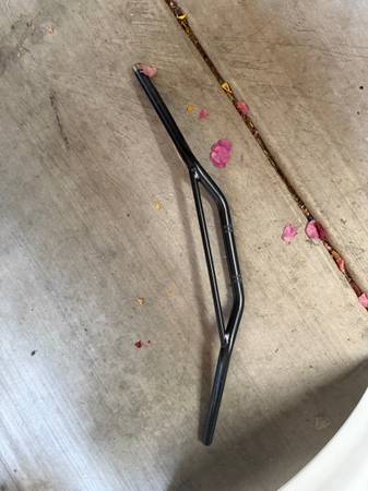 Xr650 handlebars 1