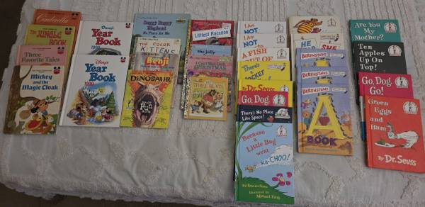 Lote de 31 libros ilustrados para niños de la colección Instant Library, en tapa dura - $25 (PEORIA)