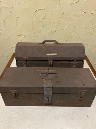 Old Metal Toolboxes and Carry Trays 1