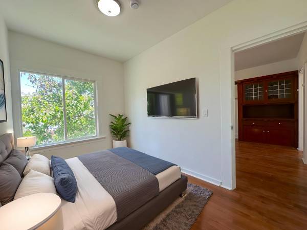 $900 / 1br - Spacious 1 Bedroom Apartment with Updated Kitchen (campbell)63888989920771121