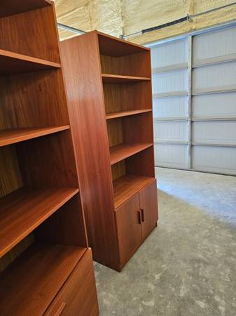 Veneered Shelf set 1