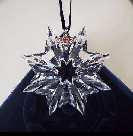 2003 Annual Swarovski Crystal Snowflake Christmas Ornament With