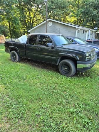 05 Chevy Silverado 1500 4×4 1