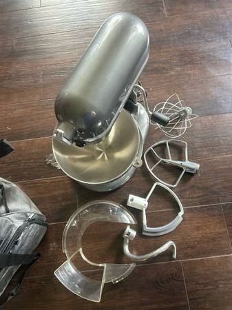 KitchenAid professional 600 6 quart mixer 1