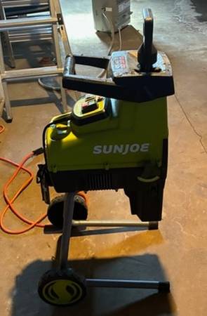 Sunjoe Chipper Shredder 1
