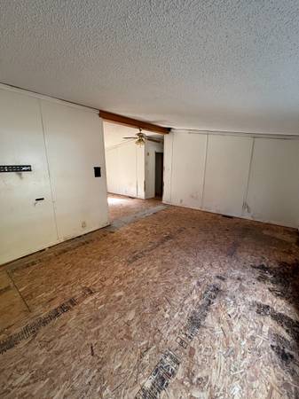$60,000 / 3br - 1344ft2 - Available Land Contract - Reed City (Reed City)64180501803905122