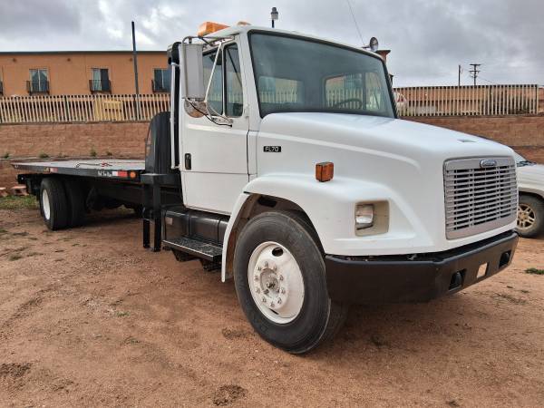 1996  Freightliner FL70 Rollback 1