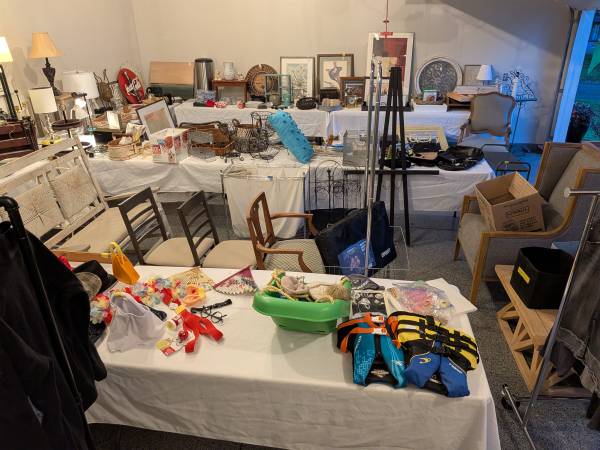 Yard sale photo
