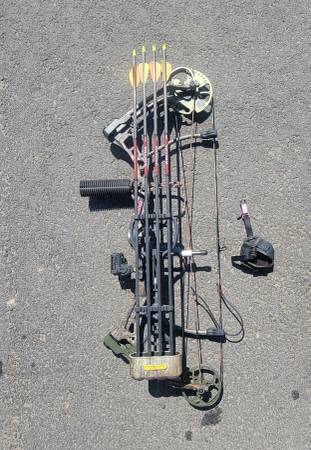 Fred Bear Compound Bow 1