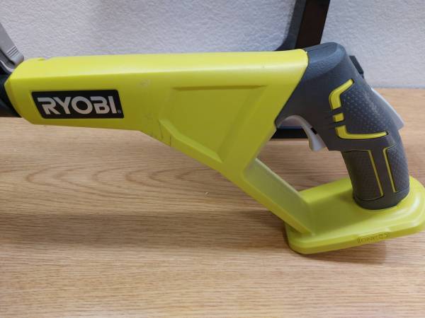 Ryobi String Trimmer 1