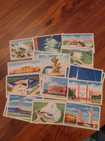 Assorted hand tinted postcards of 1939 NY World's Fair 1