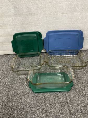 Encore Anchor Hocking bakeware 1