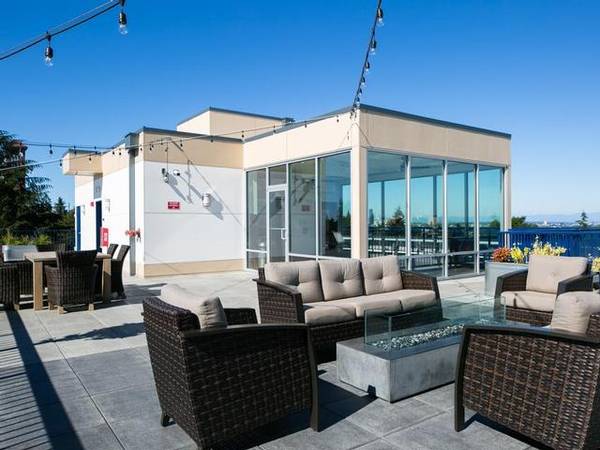 $1,798 / 1 hab. - 429 pies² - - ¡A una cuadra de Junction en el hermoso West Seattle + vistas! (West Seattle Alaska Junction)63688462555651124