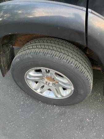 2006 Sequoia SR5 v8 1