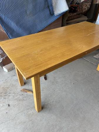Solid wood table 1