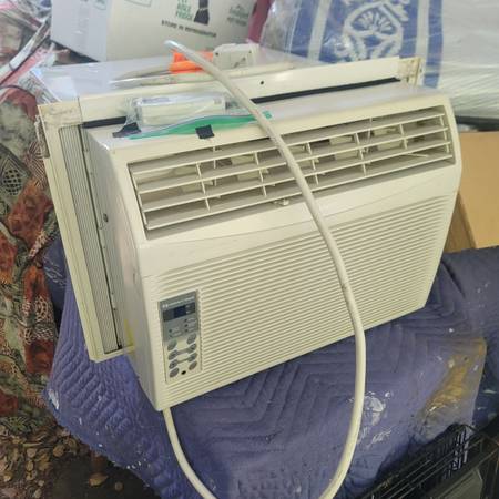 Sharp  Air-condition windows style 1