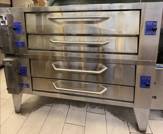 Bakers Pride Y-800 Pizza Ovens W/Delivery, Set-up & 12 Months Warranty 1