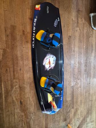 Liquid Force Trip Wakeboard Vintage 1
