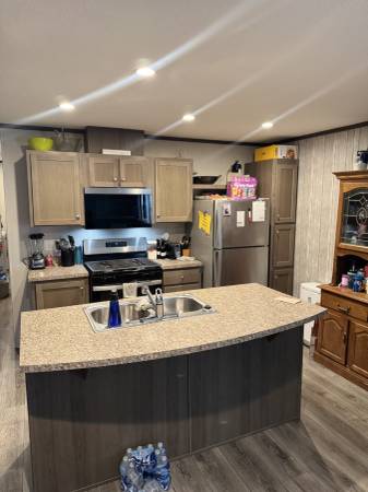 $1,300 / 3br - FOR SALE NEW $71,000 (lansing)63920838560642120