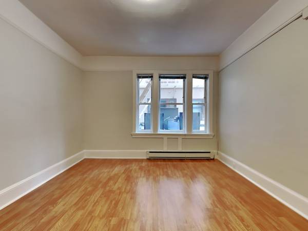 $2,095 Charming Unit by Lake Merritt! 1 Month Free & Dining at Your Doorstep! (oakland lake merritt / grand)64030487188482123