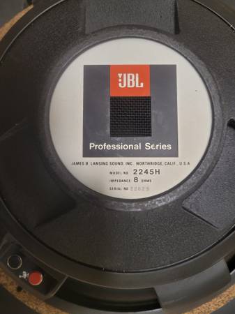 Professional 18 inch JBL 2245H Loud Speaker and Custom Cabinet