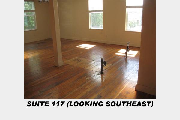 Office/Retail/Salon in Beautiful Building 1