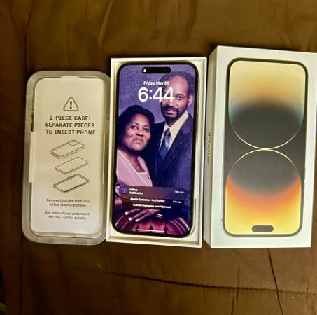 Unlocked iPhone 14 Pro Max 256gb New Condition 1