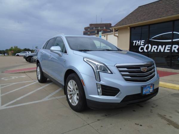 2017 CADILLAC XT5 1
