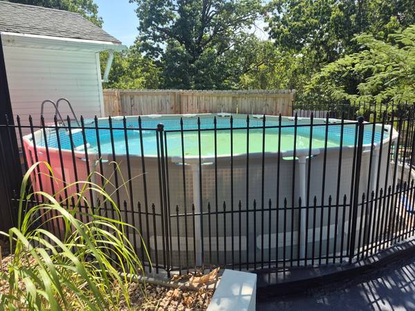 Swimming pool 1