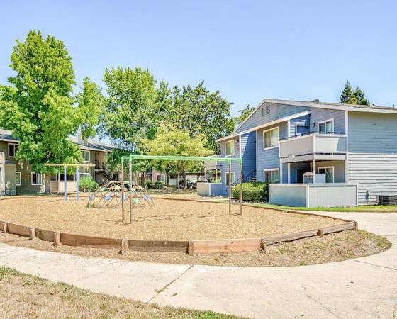 Large Patio, Computer Lab, 3 On-Site Laundry 1
