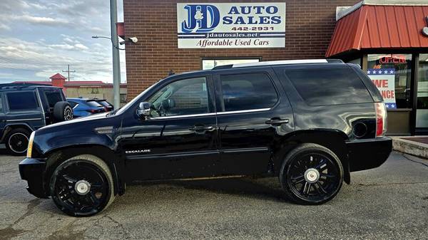 2012 Cadillac Escalade Premium AWD  1