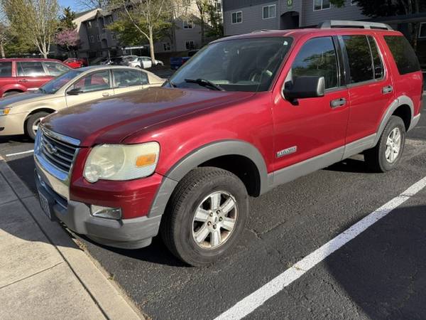 2006 Ford Explorer 1