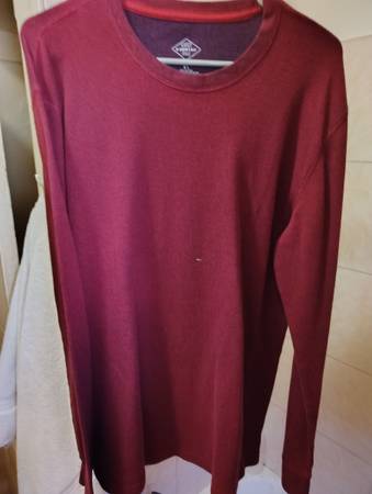Men's insulated under shirts XL 1