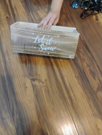 Let It Snow Box 1