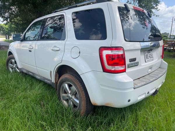 2011 Ford escape - $1,200 (Spring)63622231016449122