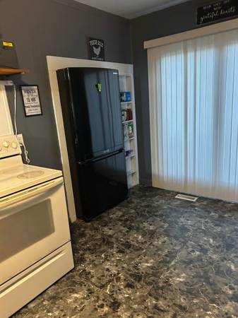 $105,000 / 3br - 1200ft2 - Home for sale (Otterbein IN)63902943788418123