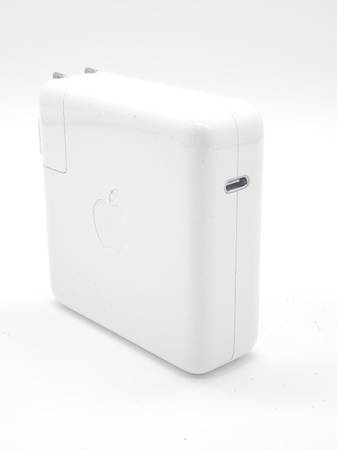Apple 87W USB-C Power Adapter Charger 1