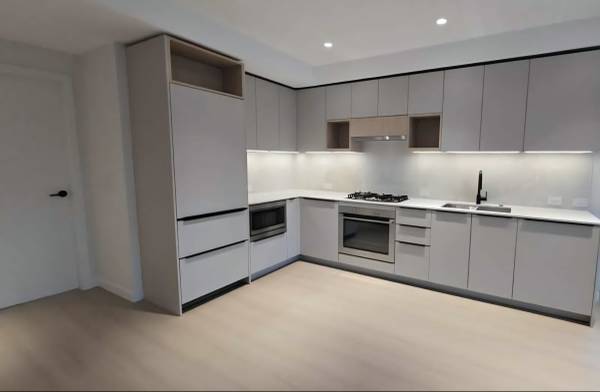 2 Bedroom 2 Bathroom Condo with Parking/Utilities Included 2