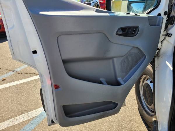 2016 Ford Transit - Photo 12