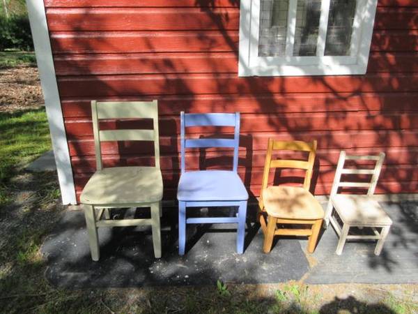 Vintage School Chairs - 4 different sizes 1