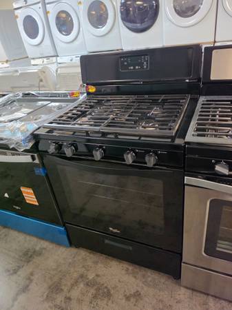 Whirlpool black 5 burner Gas stove 1