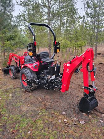 TYM T 25 front loader and backhoe 1