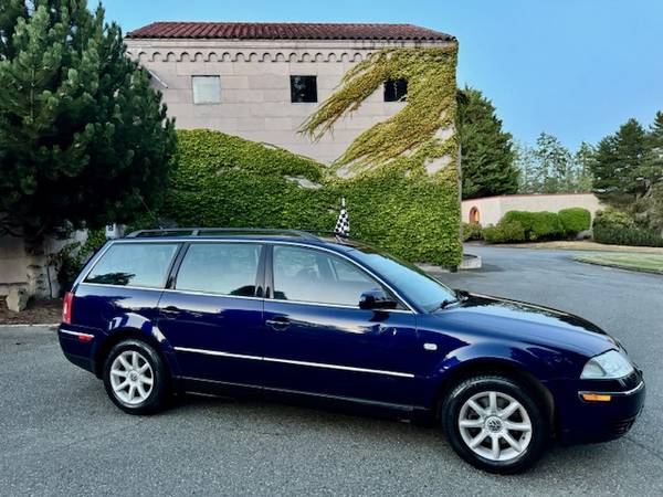 2004 VOLKSWAGEN PASSAT GLS WAGON 1.8T CON MANUAL DE 5 VELOCIDADES*SOLO 81K MILLAS* - $6,850 (Seattle)63624357851265124