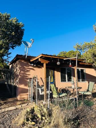 Summer Sublet - Fully Furnished Casita available in Tesuque ! 1