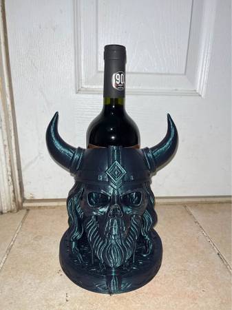 Viking Skull Wine Bottle Holder 1