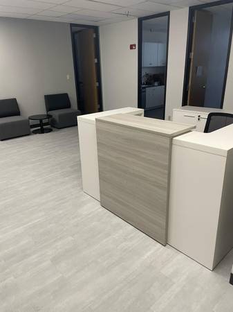 $549 The perfect starter office with flexible terms.  $549 (Lafayette)63857515308035124