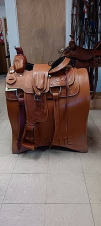 SADDLE NEW #6410-15 CIRCLE S ROPING SADDLE 1