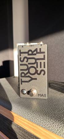 Mask Audio Electronics Trust Your Self Fuzz Pedal 1